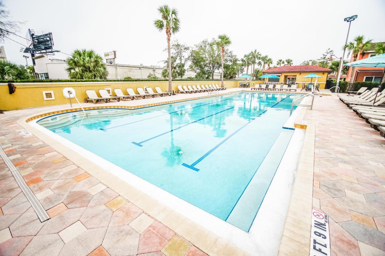 Multi Resorts At Fantasy World Orlando Exterior foto