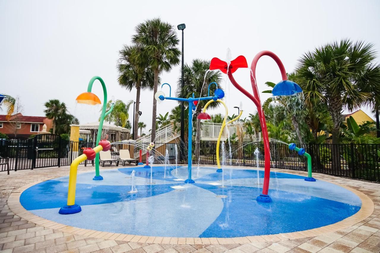 Multi Resorts At Fantasy World Orlando Exterior foto