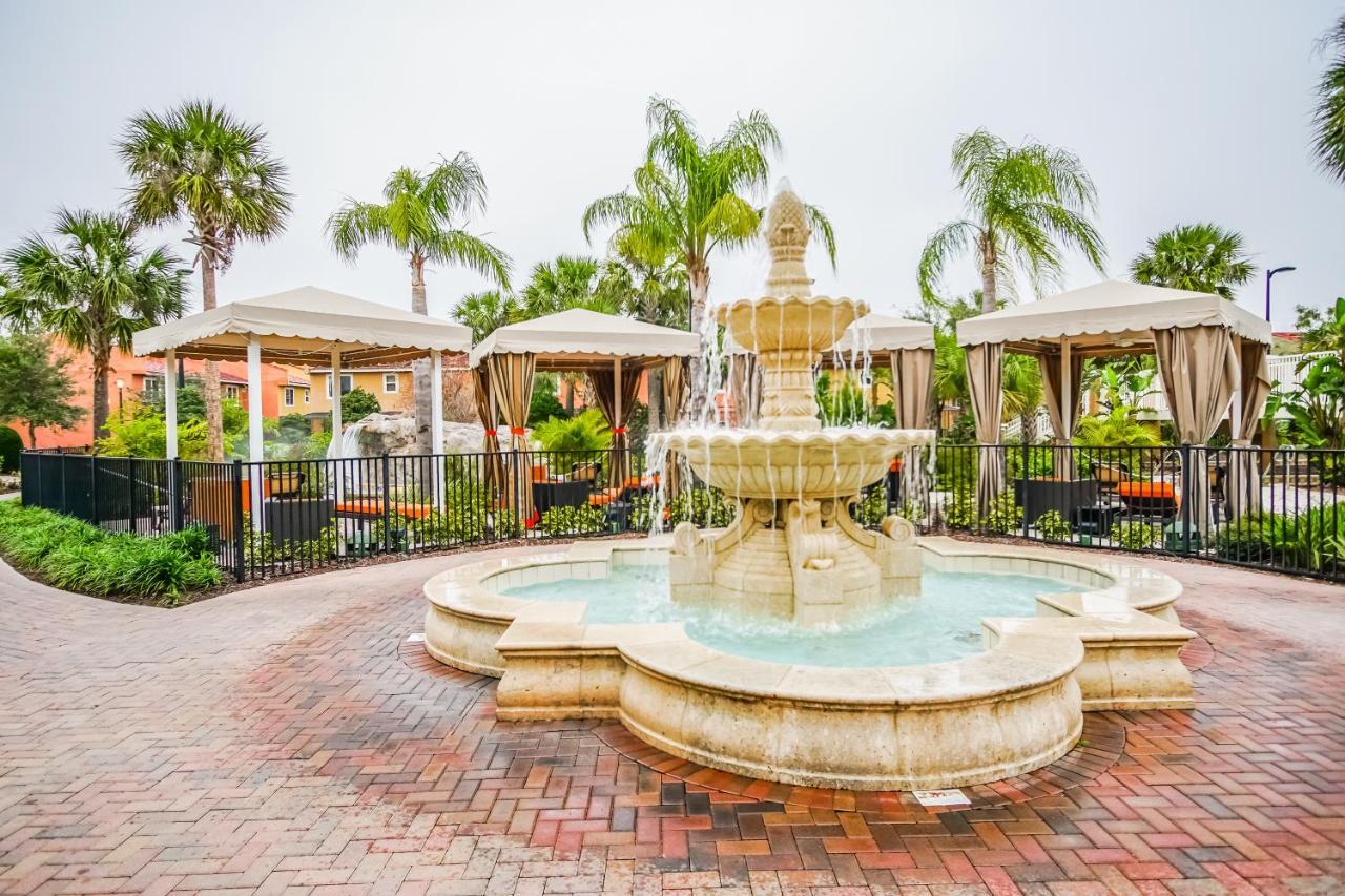 Multi Resorts At Fantasy World Orlando Exterior foto